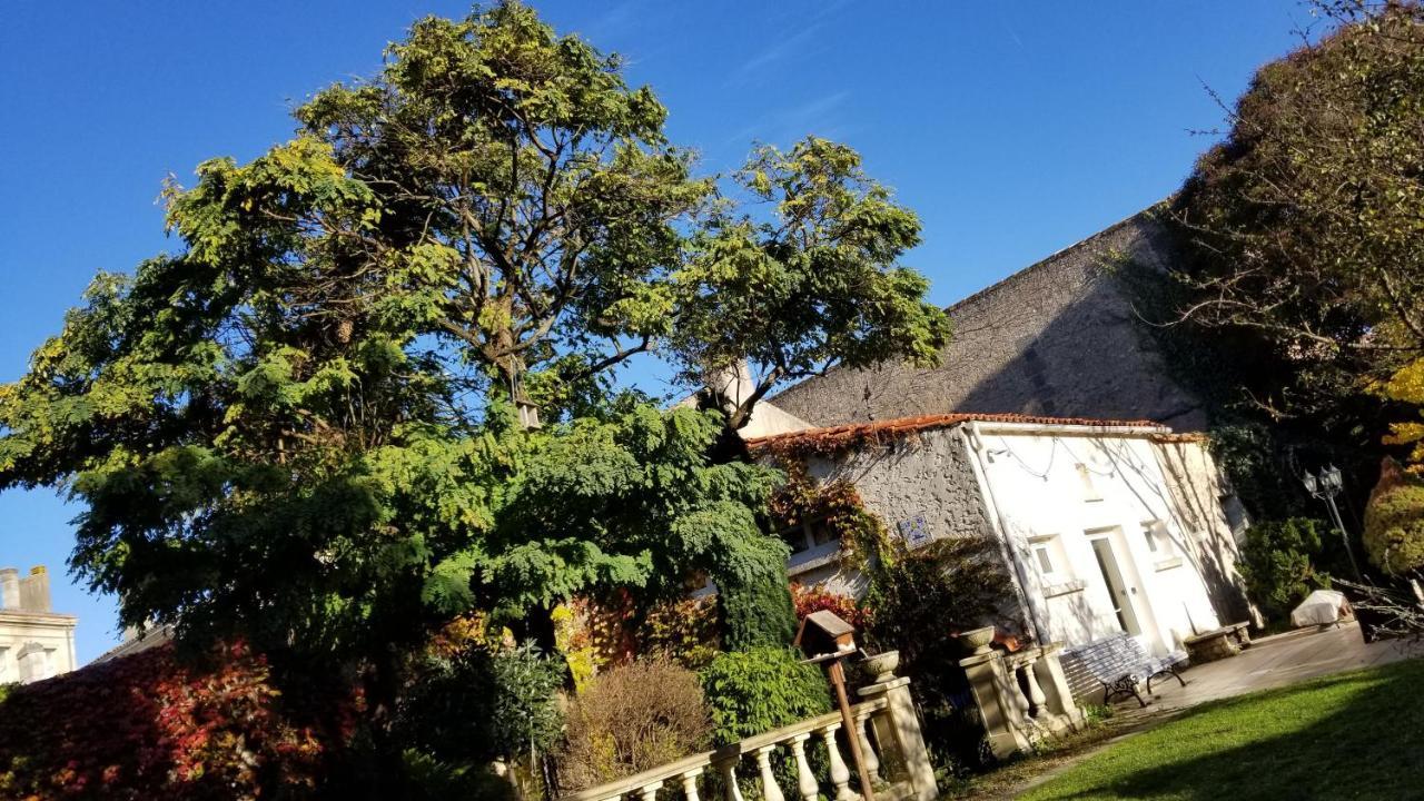 La Maison Blanche Blaye Exteriér fotografie